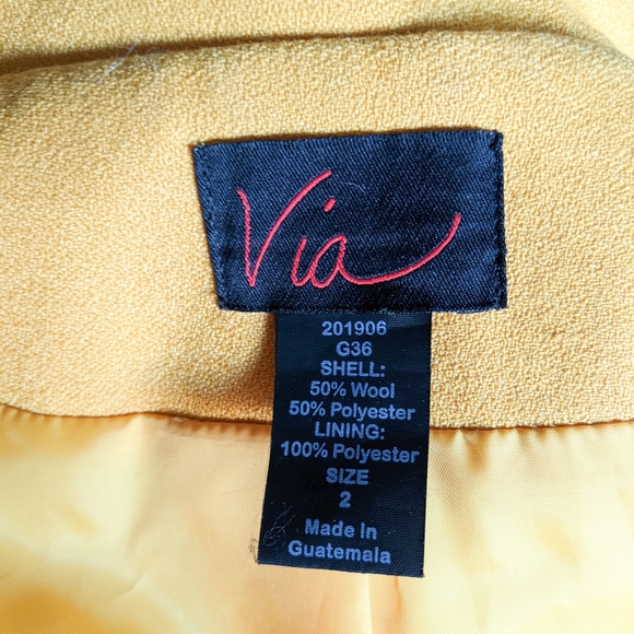 Mustard Yellow Trenchcoat Jacket - Picture 9 of 9